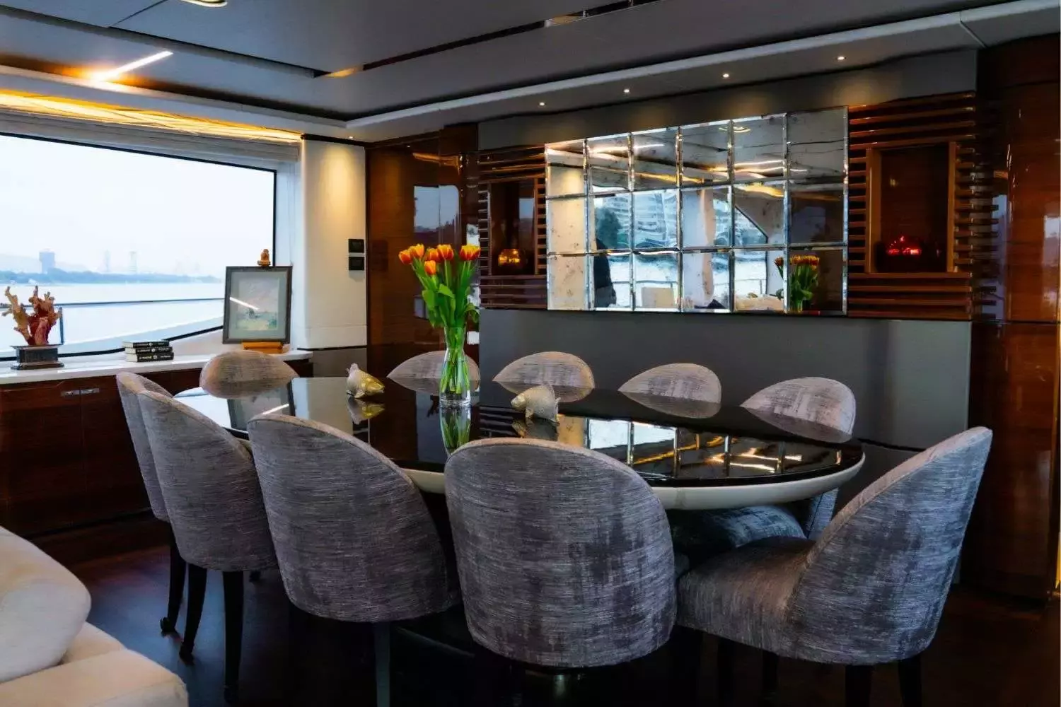 Anka by Princess – Private Motor Yacht Charter in Rome – Special Offer at Boatcrowd