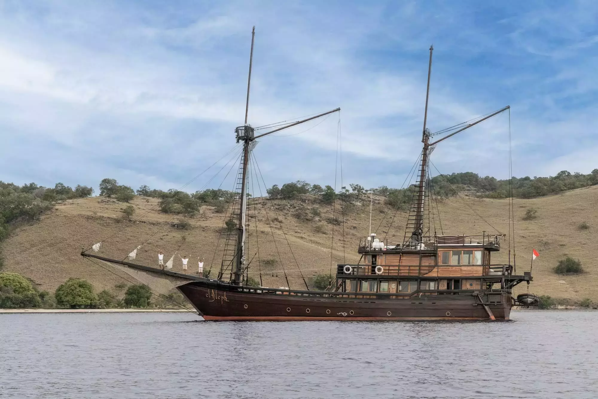 El Aleph by Konjo Boat Builders – Private Motor Sailer Charter in Bali – Special Offer at Boatcrowd