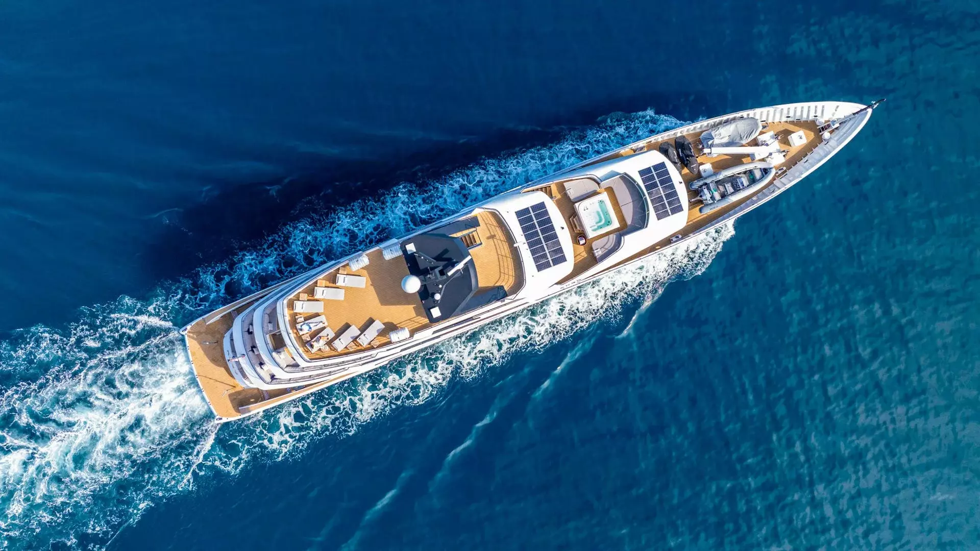 Boatcrowd