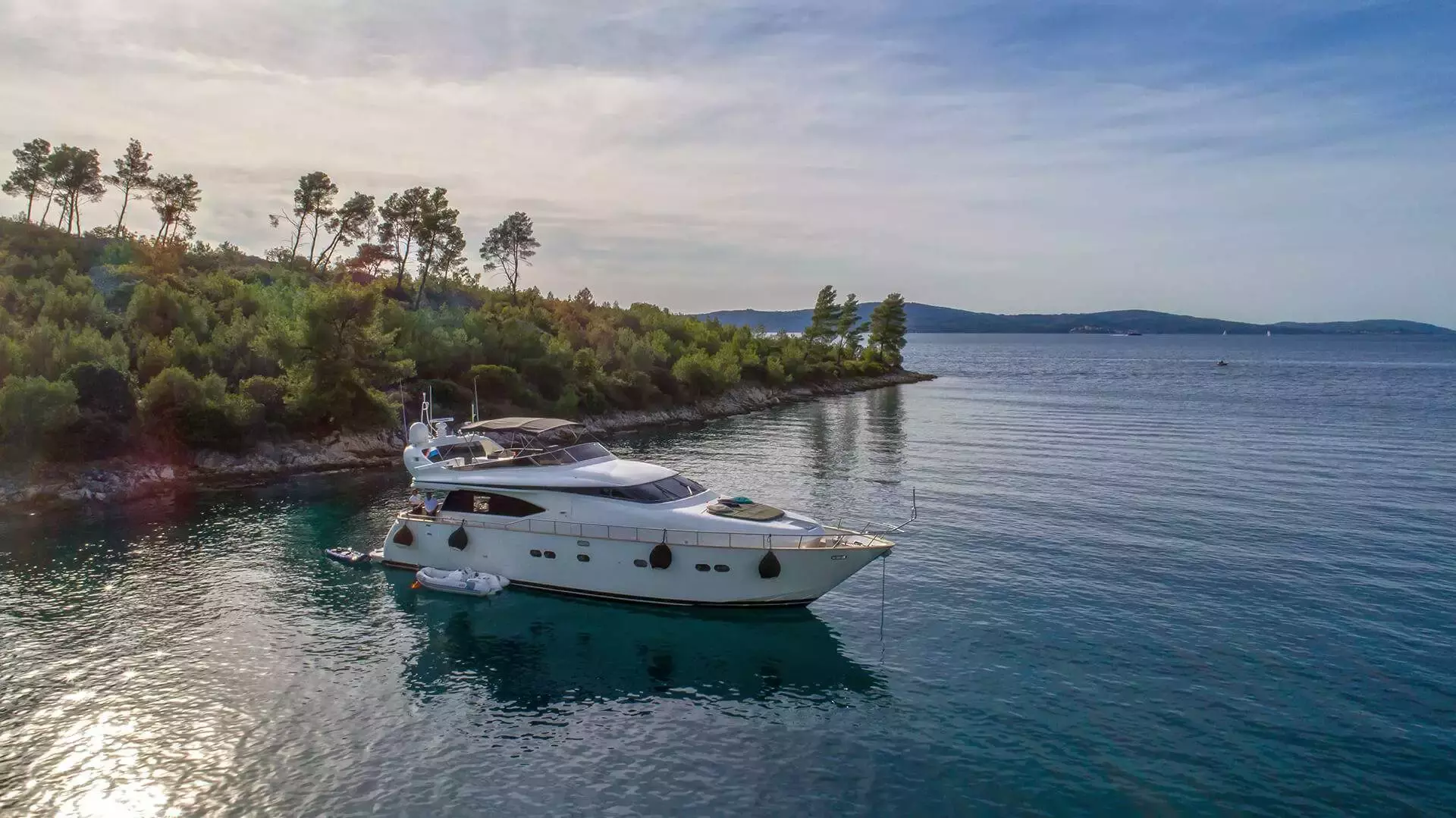 Jantar by Maiora – Private Motor Yacht Charter in Budva – Special Offer at Boatcrowd