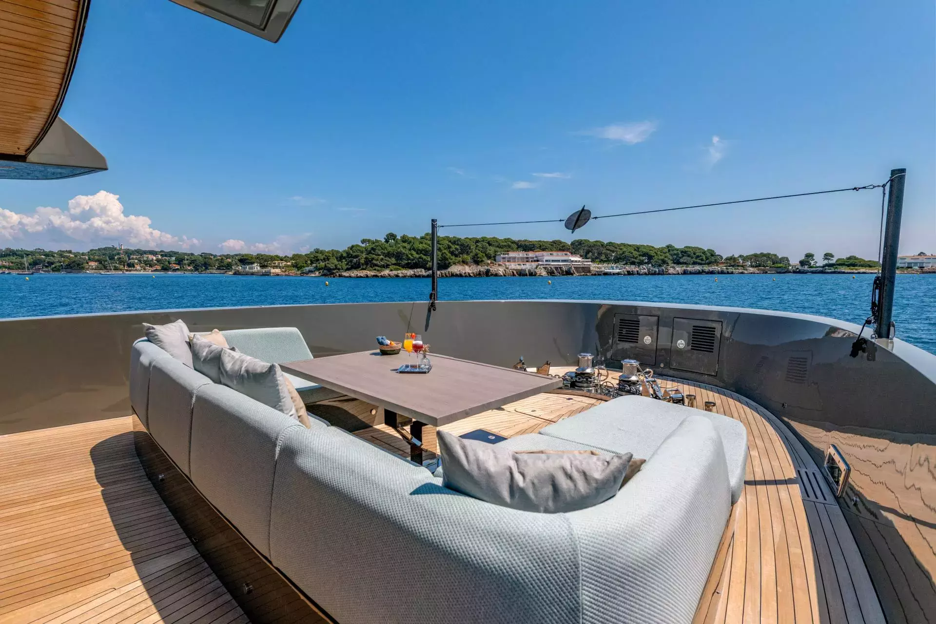 Kokonut's Wally by Wally Yachts - Special Offer for a private Motor Yacht Charter in Cannes with a crew