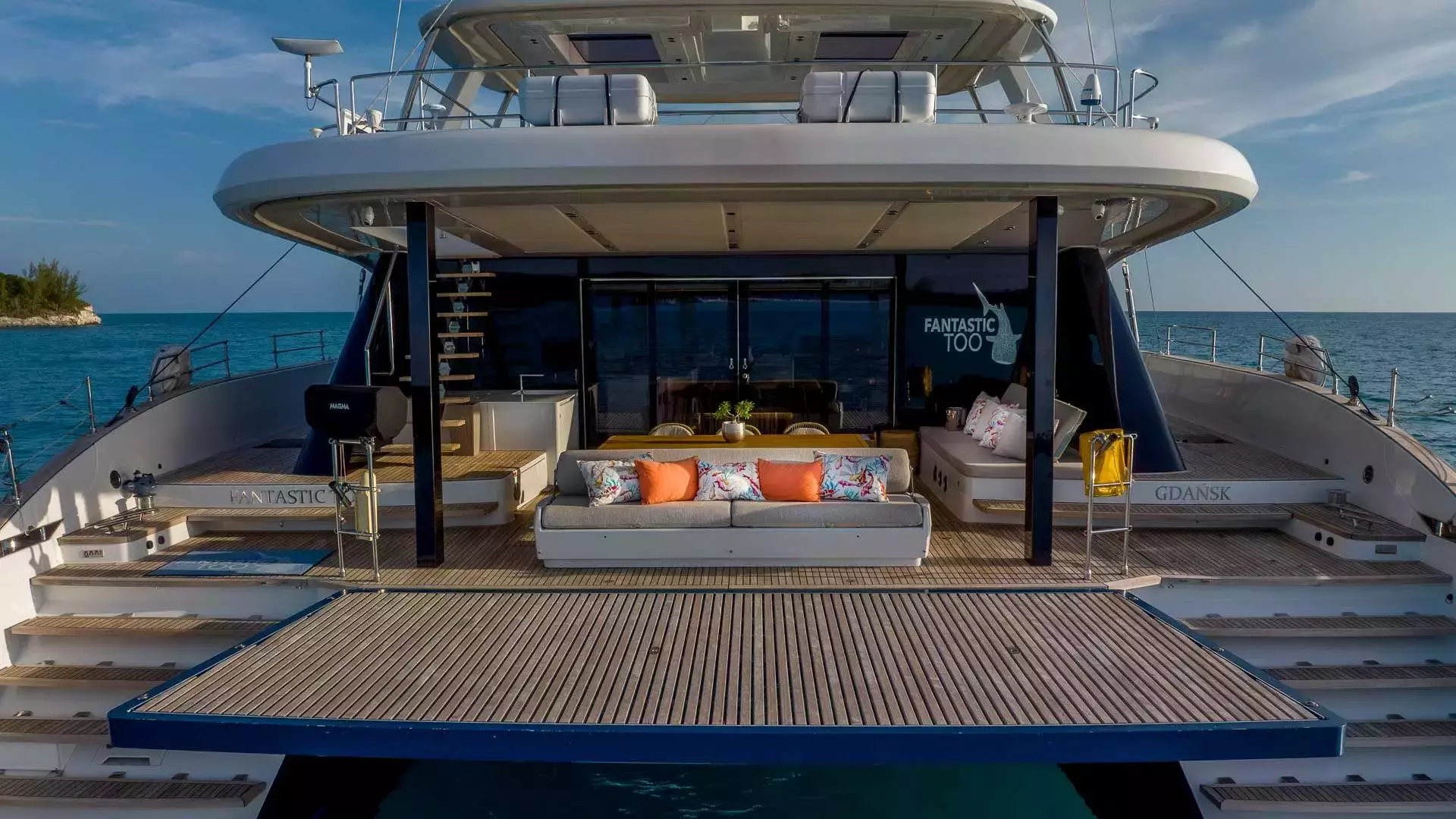 Boatcrowd