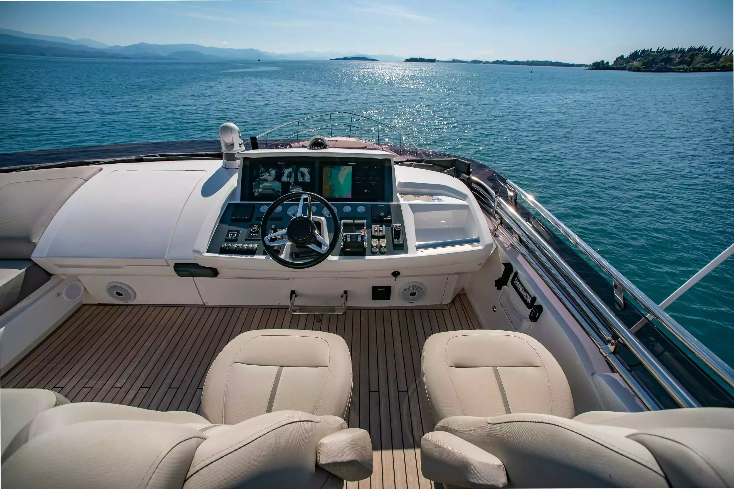 Boatcrowd