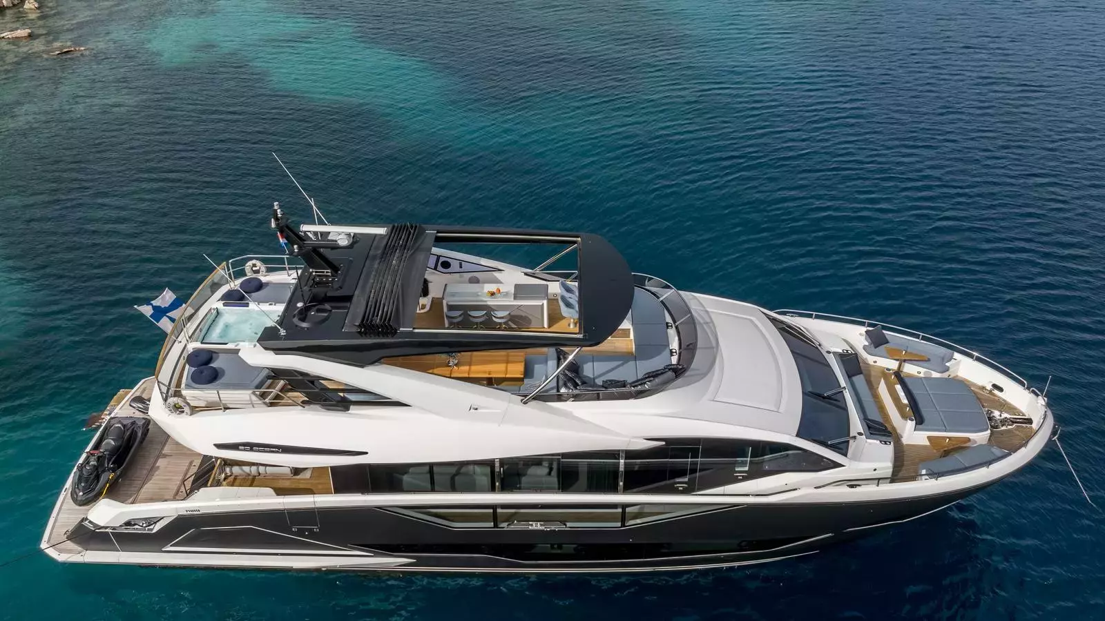 Boat Rental and Yacht Charter at the best yachting destinations around the world
