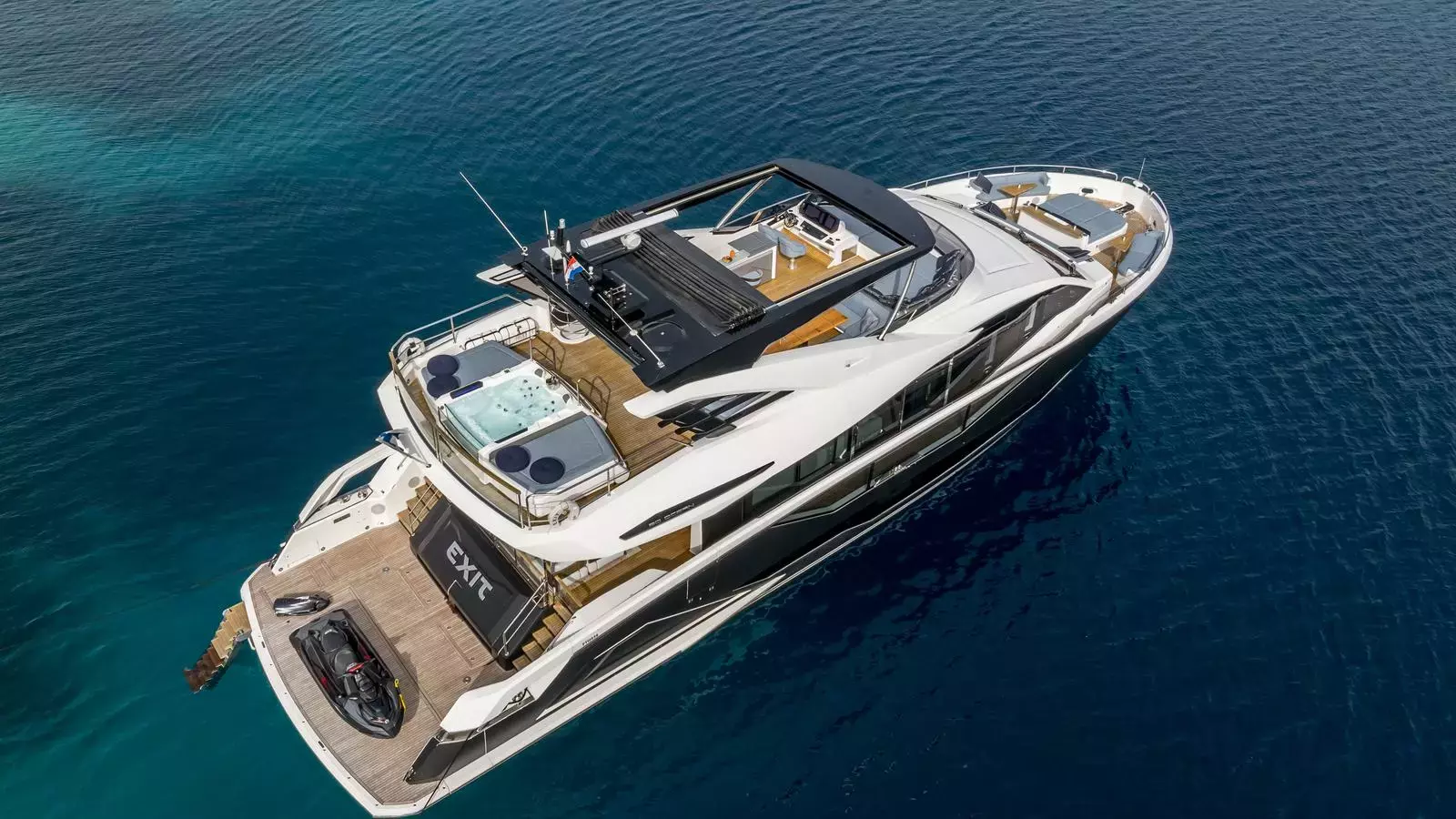 Boat Rental and Yacht Charter at the best yachting destinations around the world