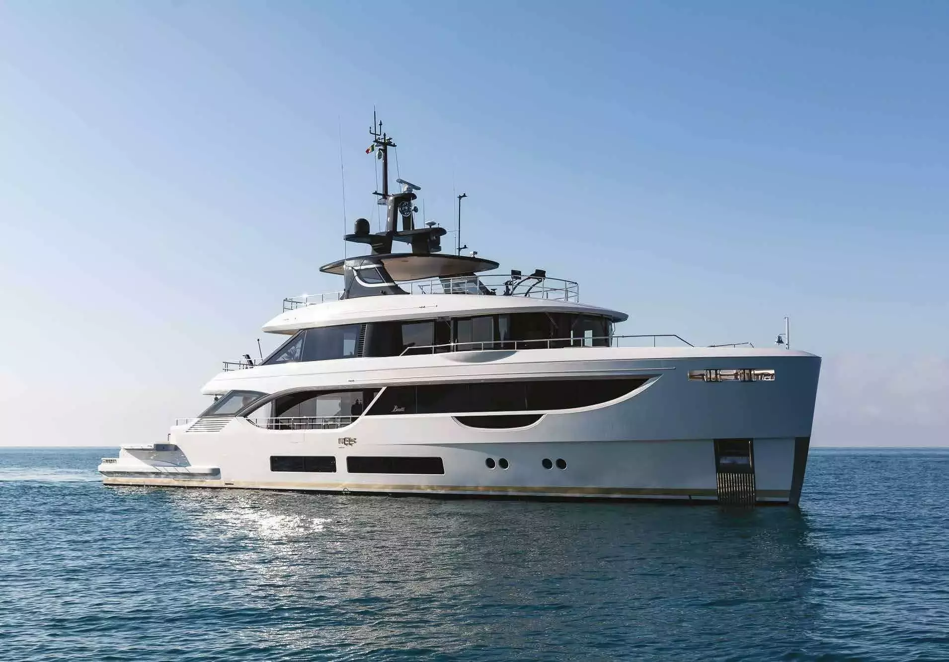 Superyacht Charter and Rental in Nassau
