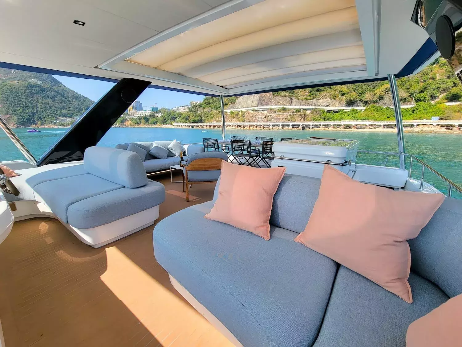 Boatcrowd