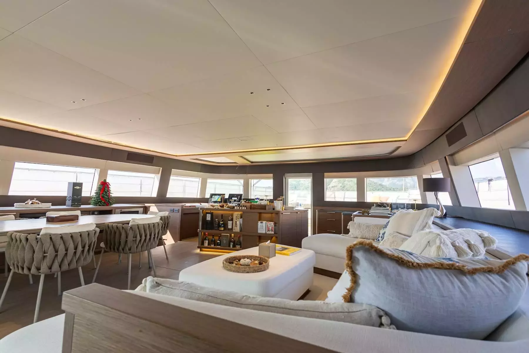 Boatcrowd