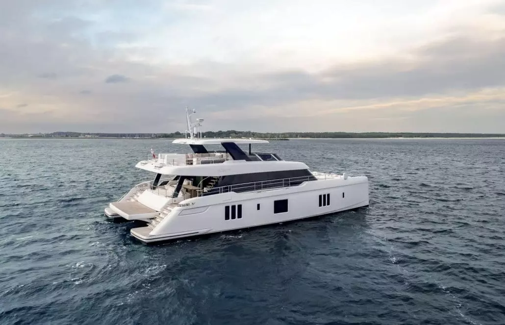 Boat Rental and Yacht Charter at the best yachting destinations around the world