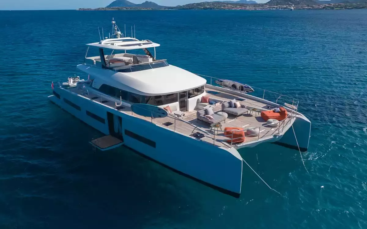 Zenit by Lagoon - Top rates for a Charter of a private Luxury Catamaran in St Lucia