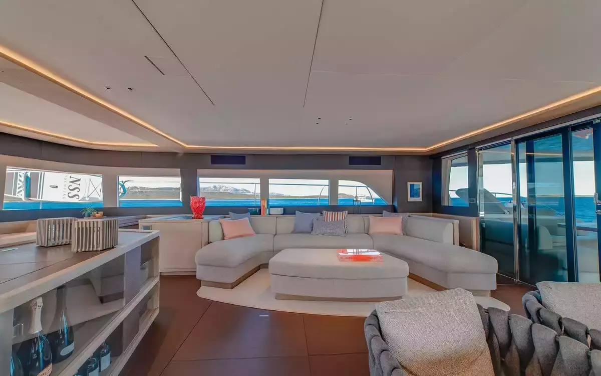 Boatcrowd