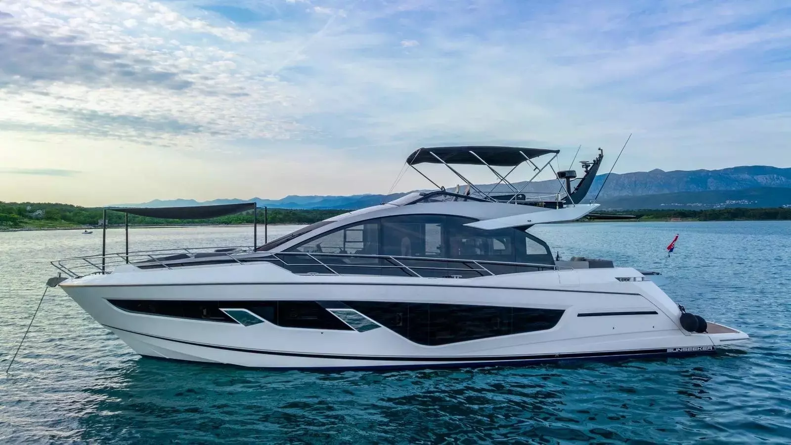 X2 by Sunseeker - Special Offer for a private Motor Yacht Charter in Dubrovnik with a crew