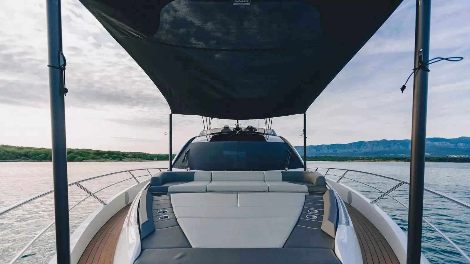 Boatcrowd