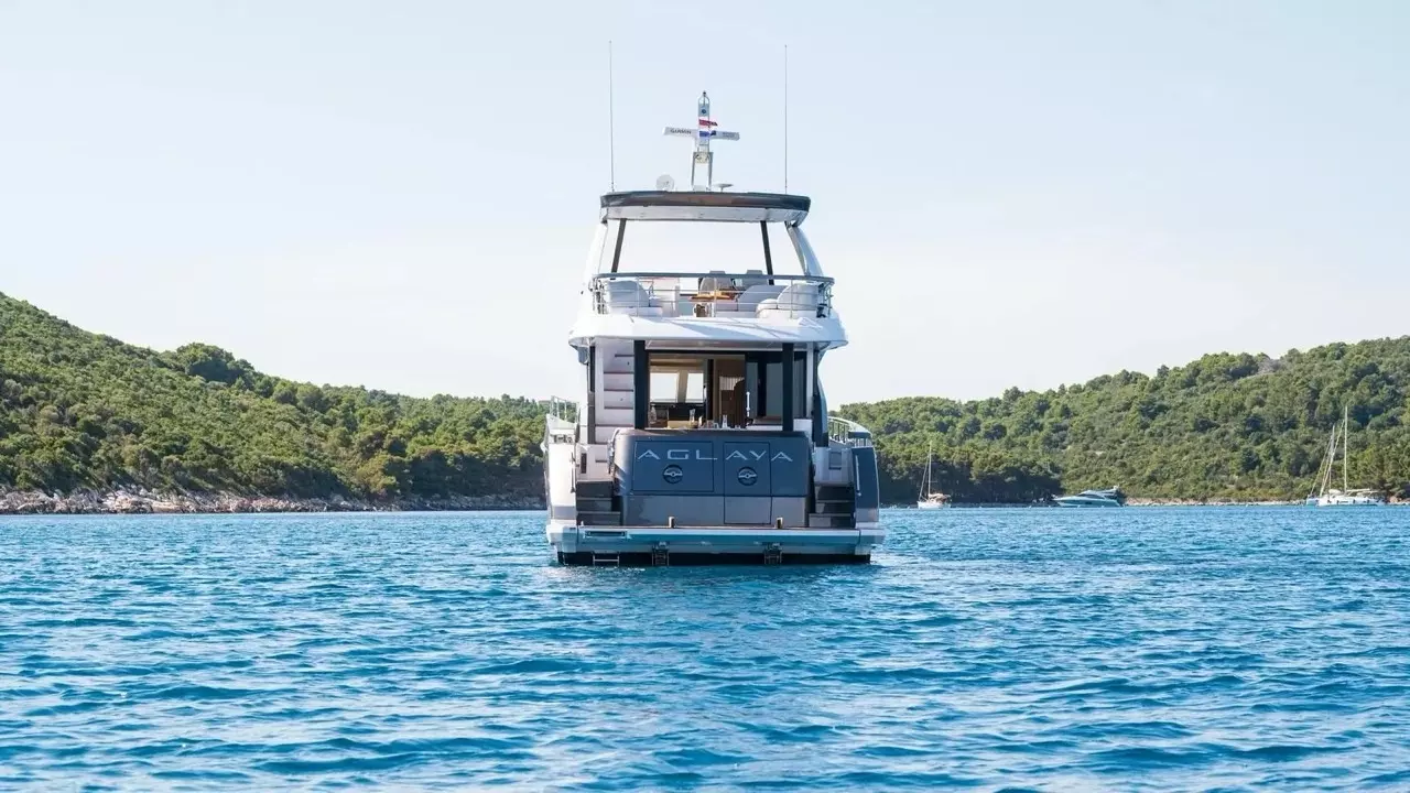 Aglaya by Azimut - Special Offer for a private Motor Yacht Charter in Dubrovnik with a crew