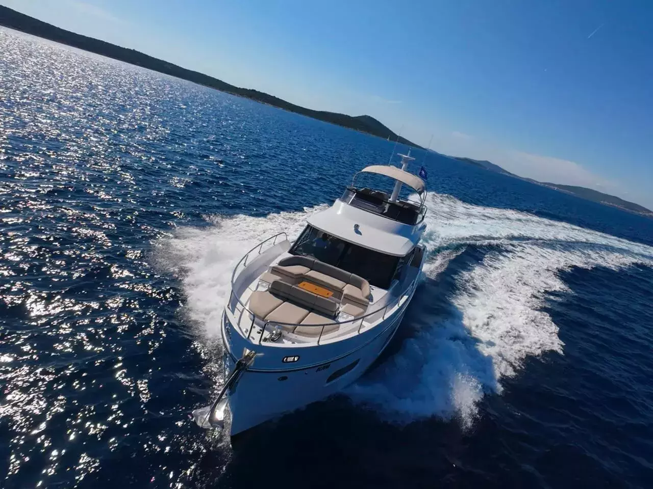 Boatcrowd