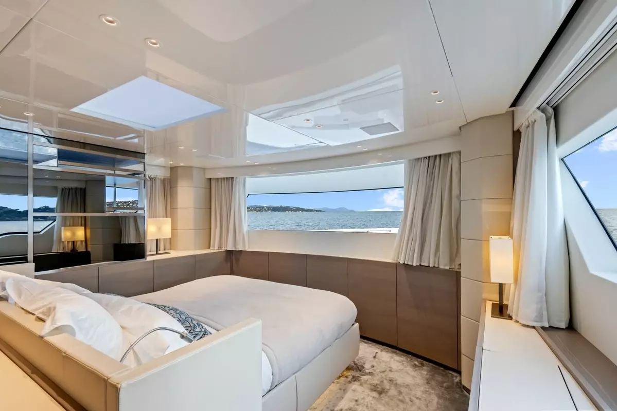 Vinci II by Sanlorenzo - Special Offer for a private Motor Yacht Charter in Antibes with a crew
