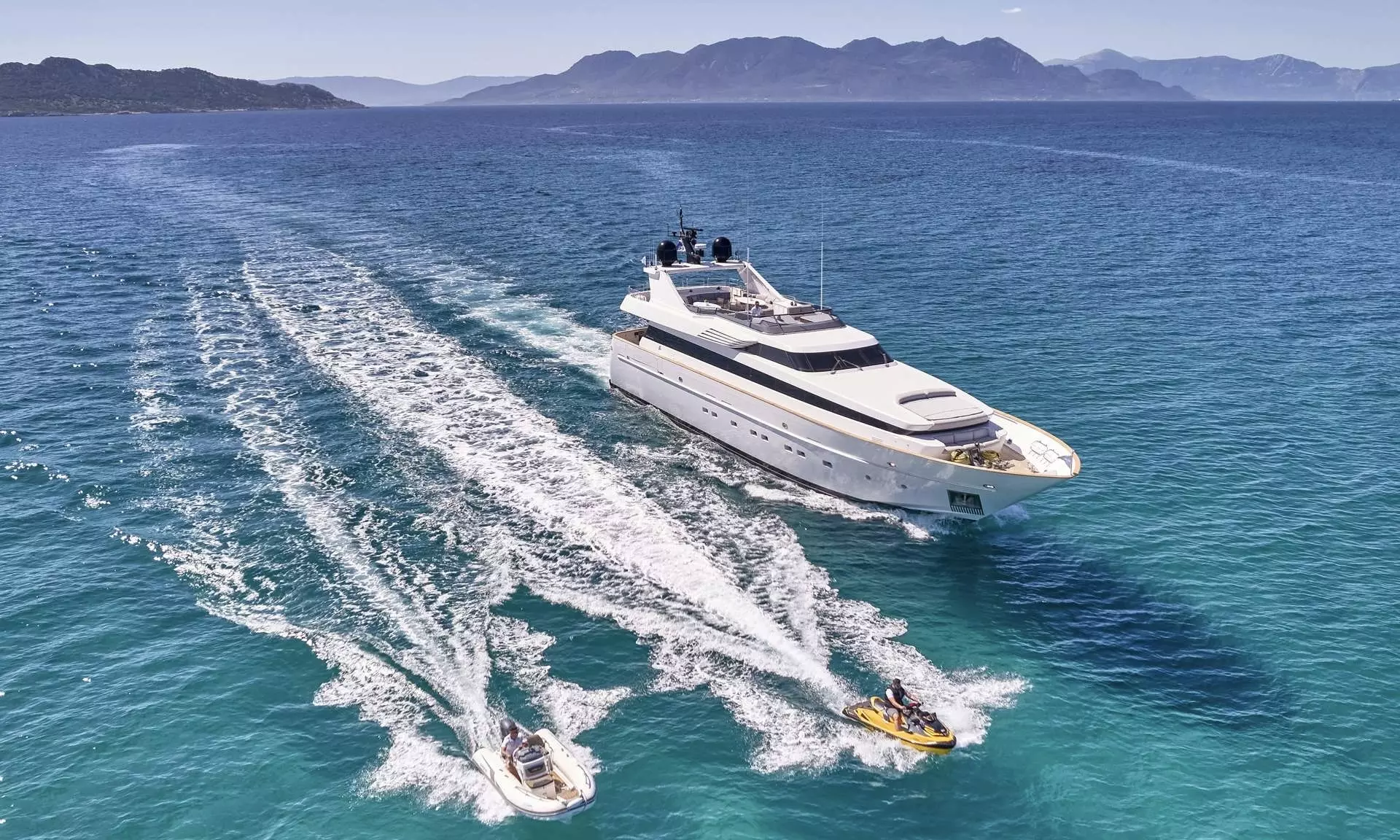 Tigra by Cantieri di Pisa - Special Offer for a private Motor Yacht Charter in Lefkada with a crew