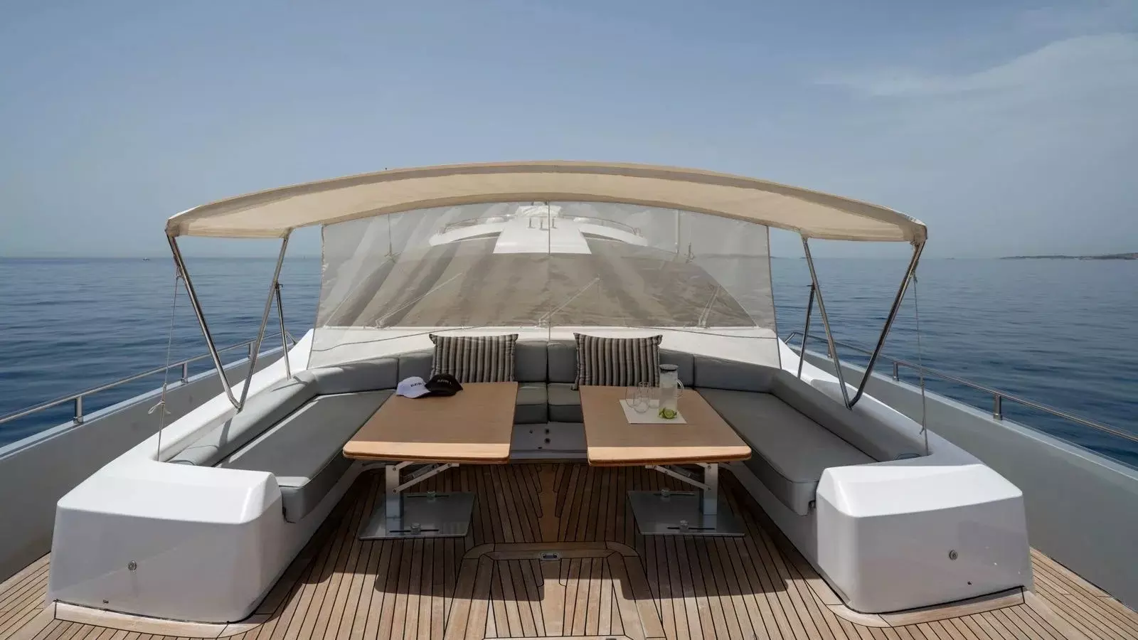 Boatcrowd
