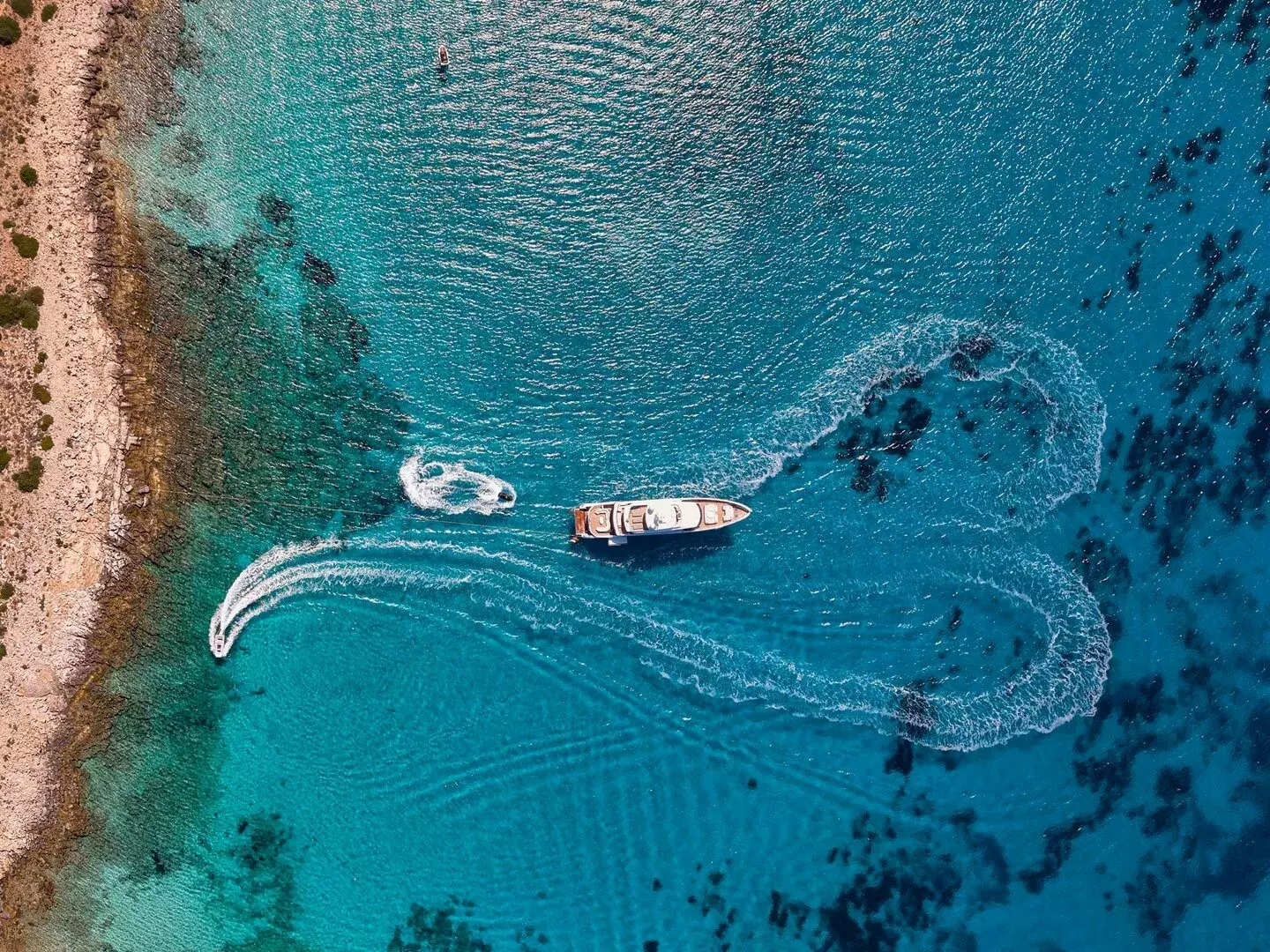 Boatcrowd