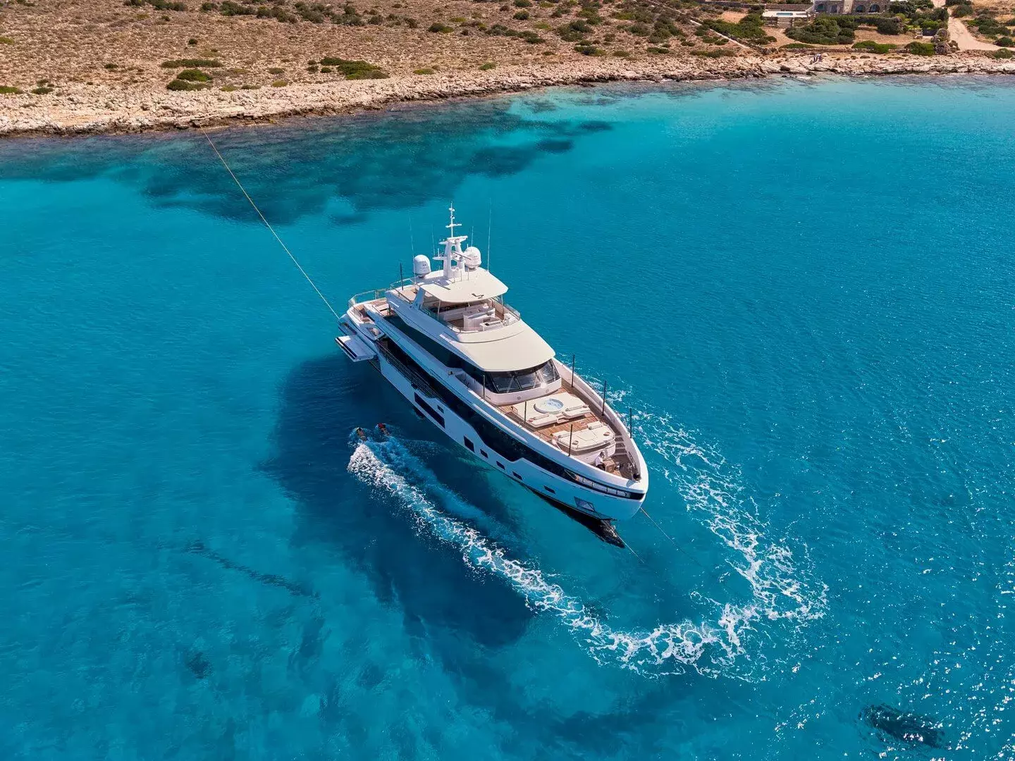Volo Mare by Azimut - Special Offer for a private Superyacht Charter in Zakynthos with a crew