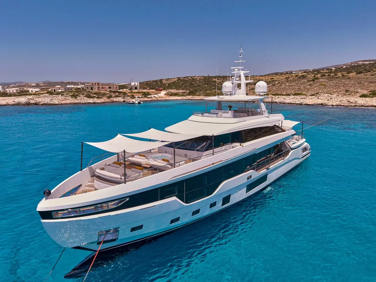 Volo Mare by Azimut - Special Offer for a private Superyacht Charter in Zakynthos with a crew