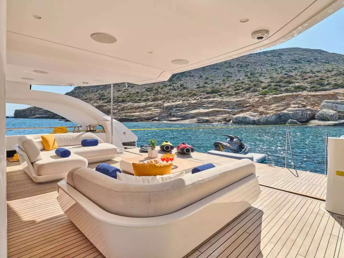Boatcrowd