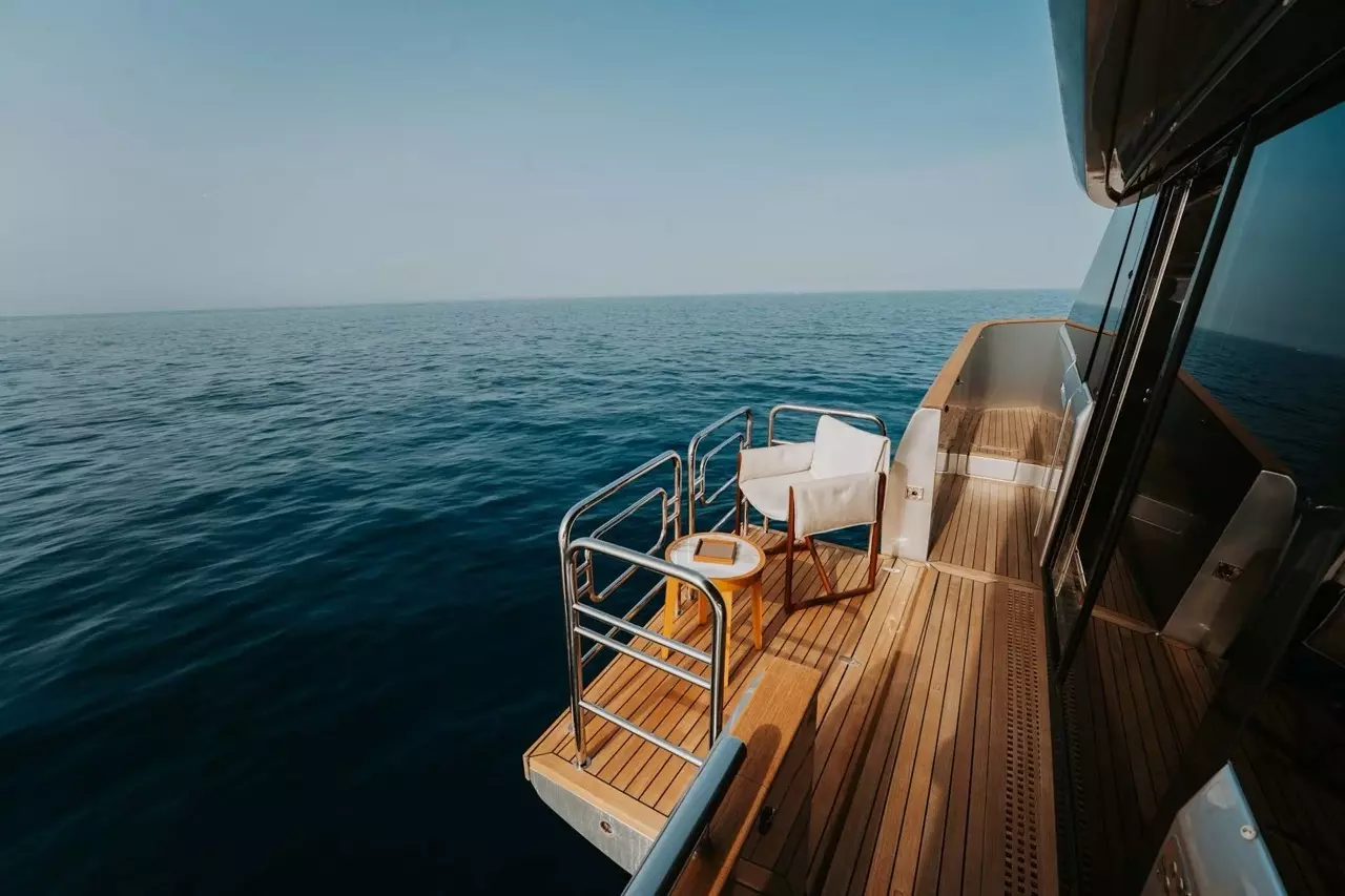 Boatcrowd