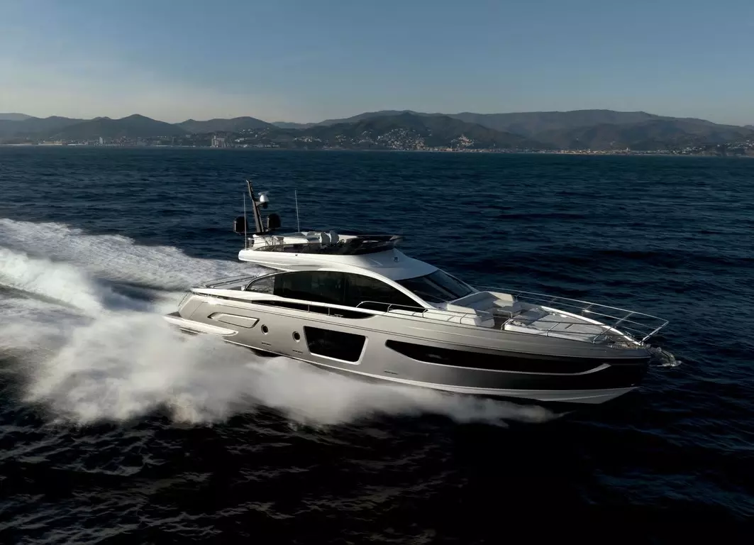 Ale II by Azimut - Special Offer for a private Motor Yacht Charter in Capri with a crew