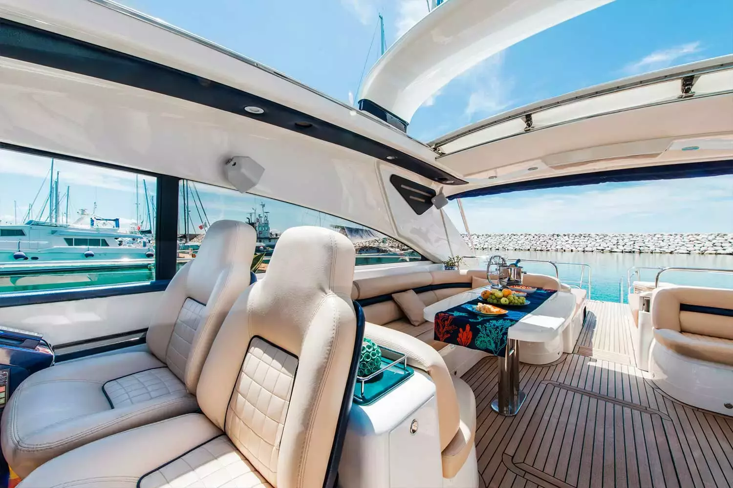 Boatcrowd