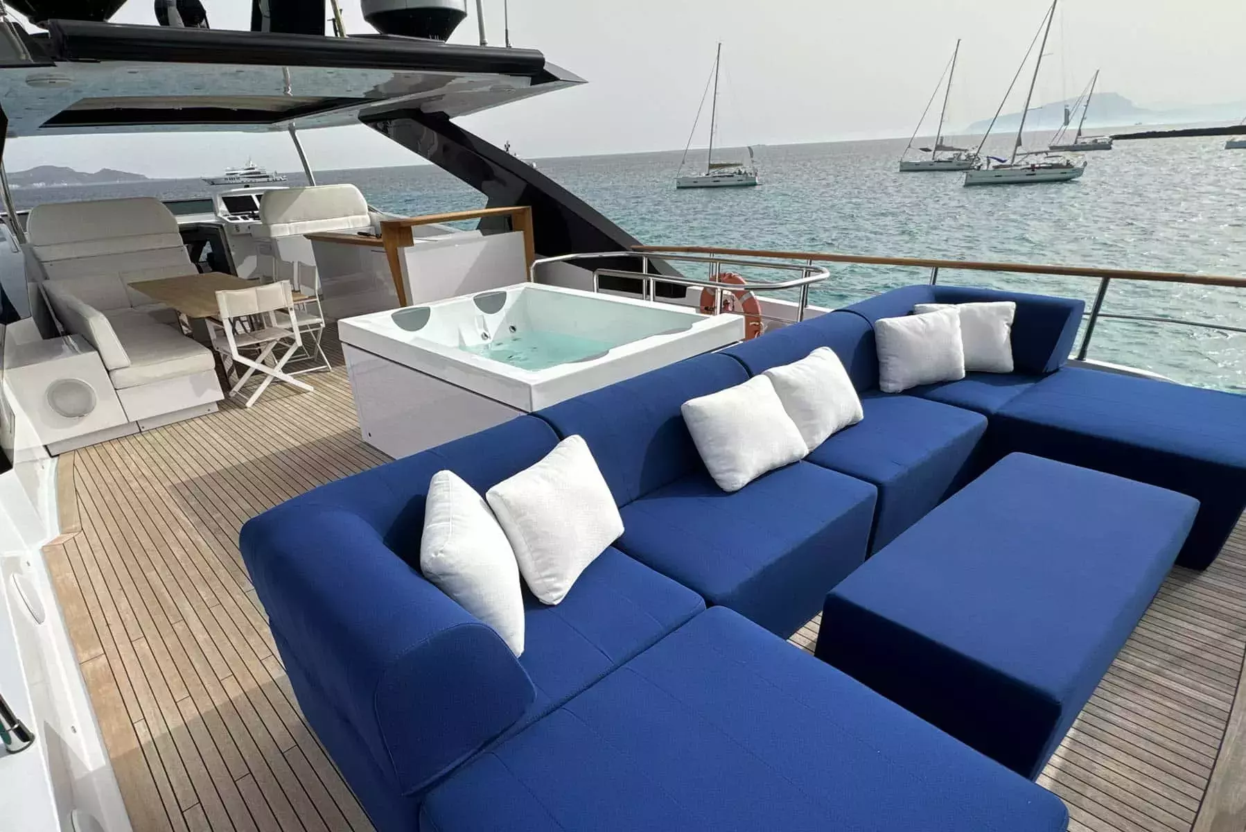 Altvs by Amer - Special Offer for a private Superyacht Charter in Sardinia with a crew