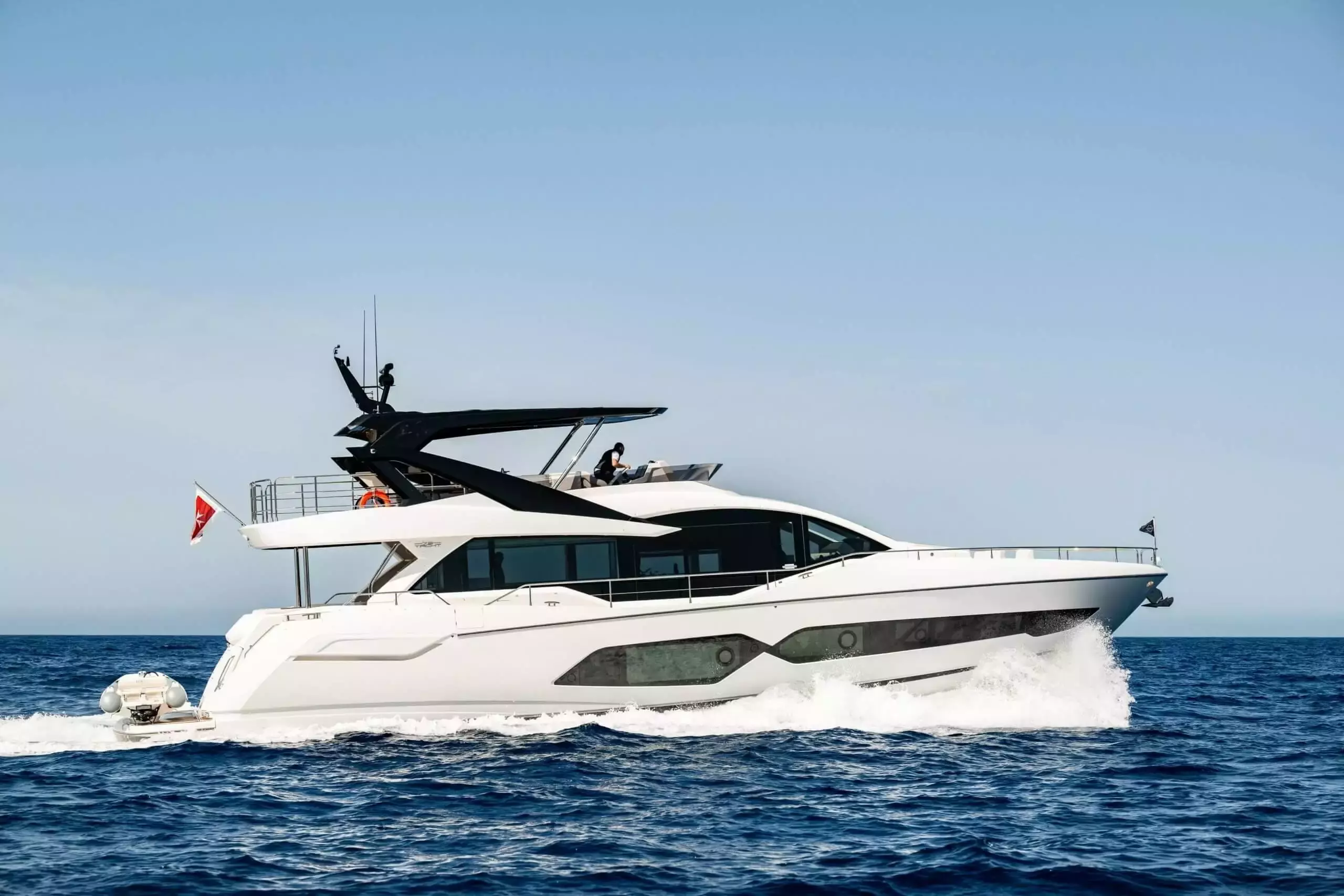 Boat Rental and Yacht Charter at the best yachting destinations around the world