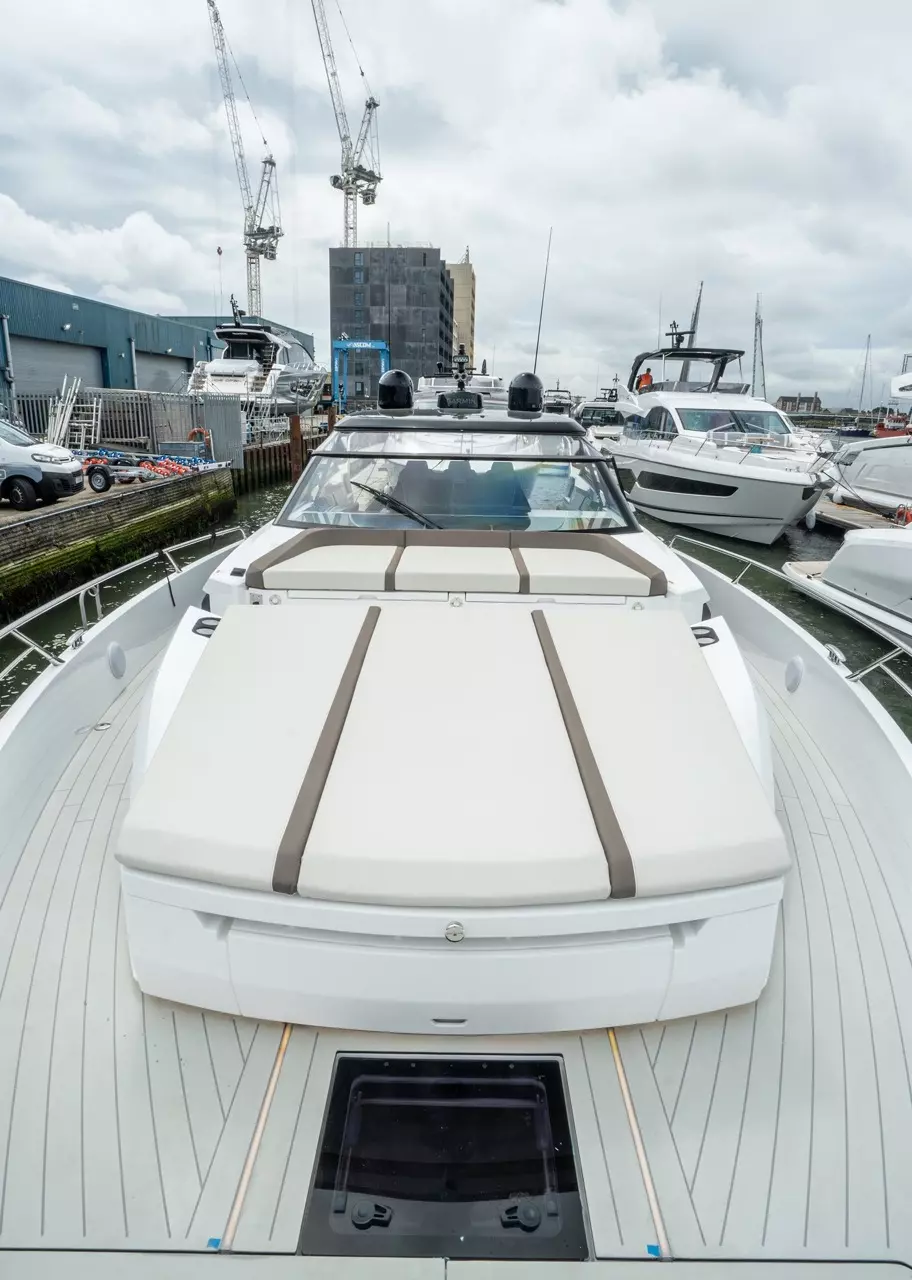 Boatcrowd