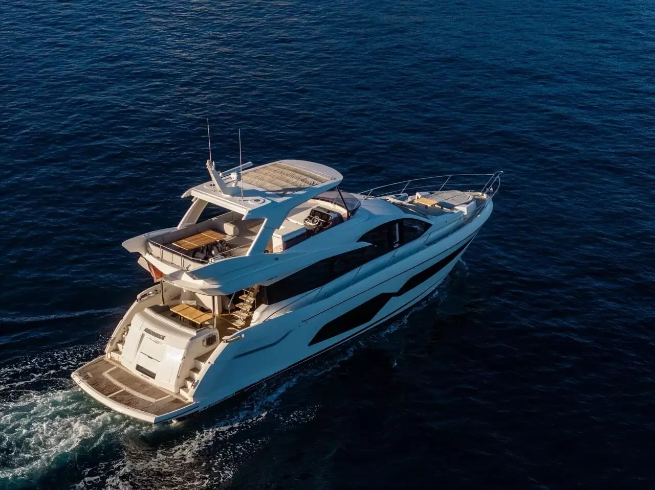 Boat Rental and Yacht Charter at the best yachting destinations around the world