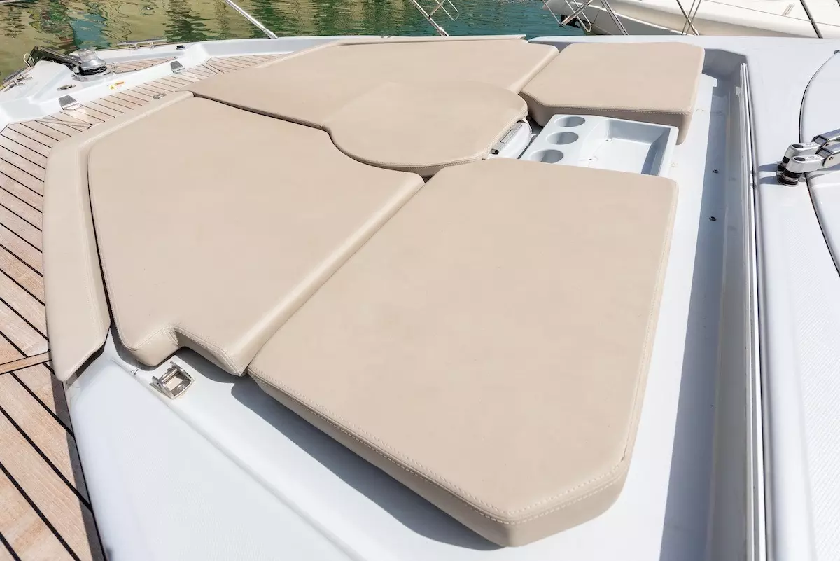 Boatcrowd