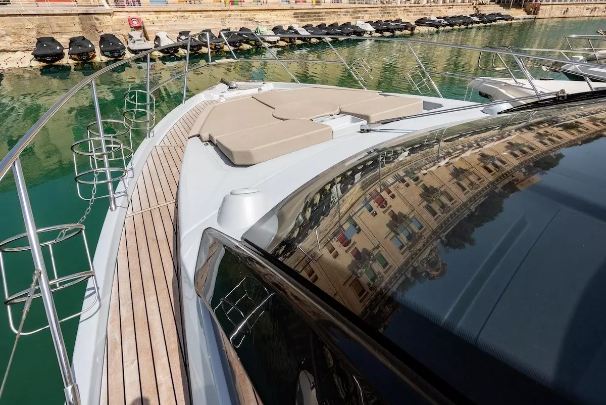 Boatcrowd