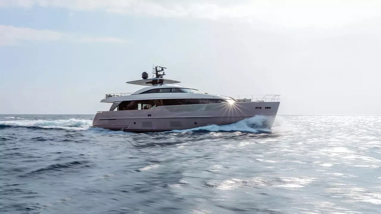 Sal by Sanlorenzo - Special Offer for a private Motor Yacht Charter in Mallorca with a crew