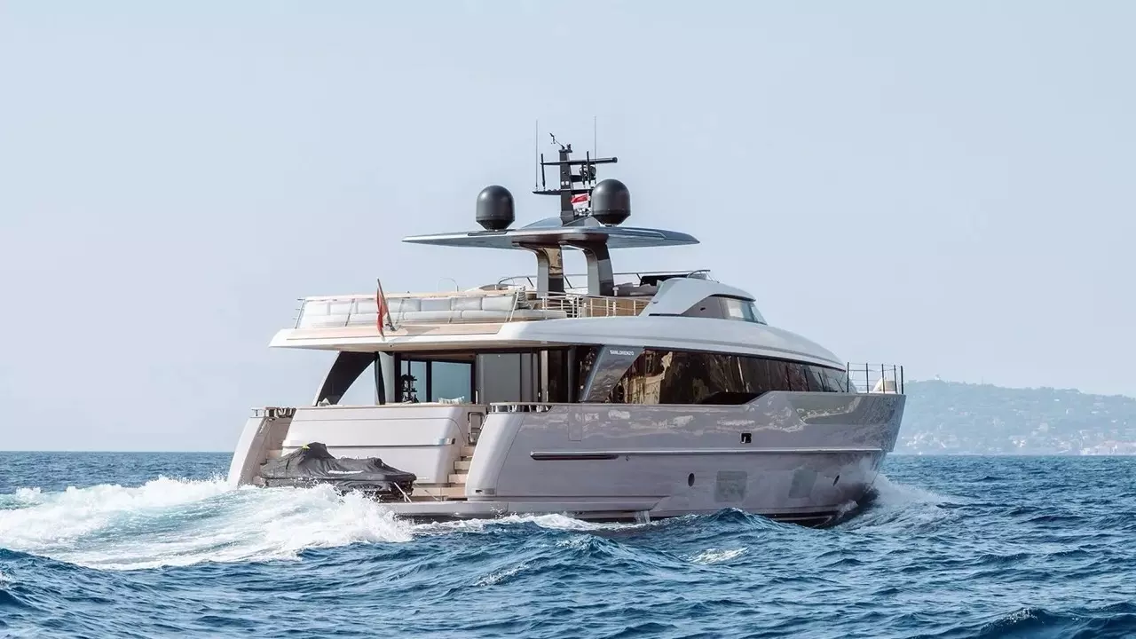 Sal by Sanlorenzo - Special Offer for a private Motor Yacht Charter in Mallorca with a crew