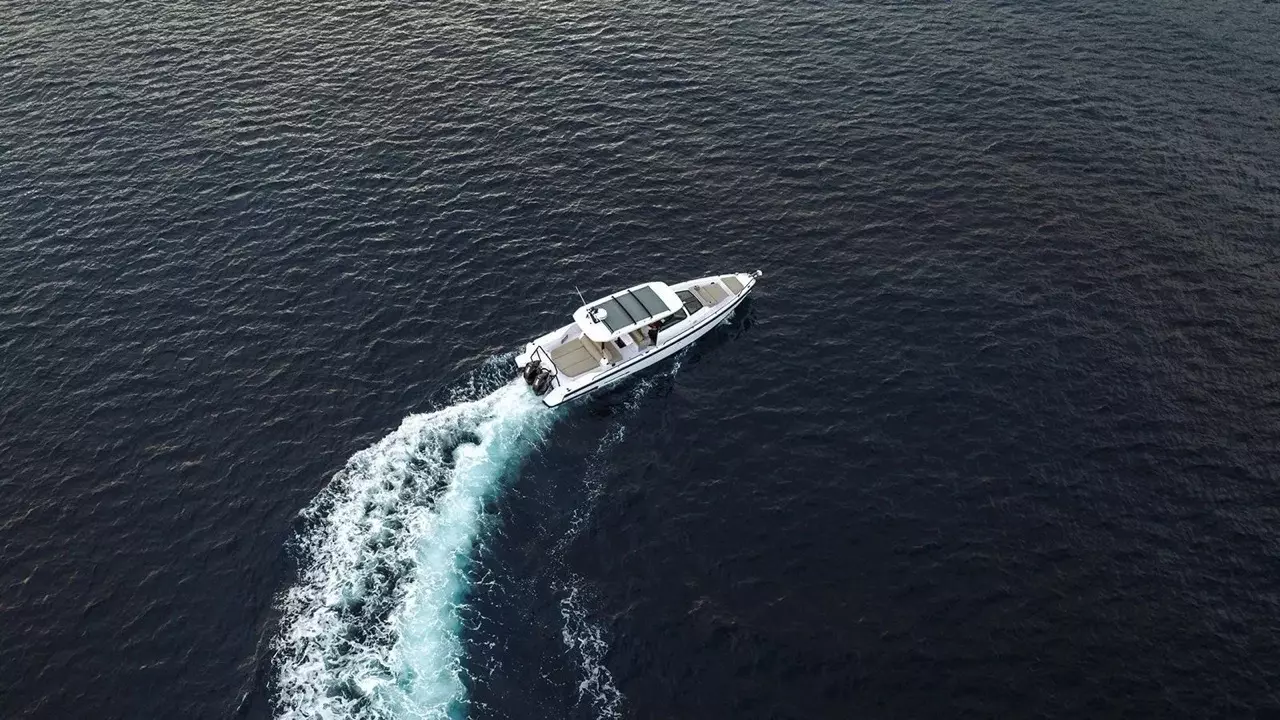 Boatcrowd