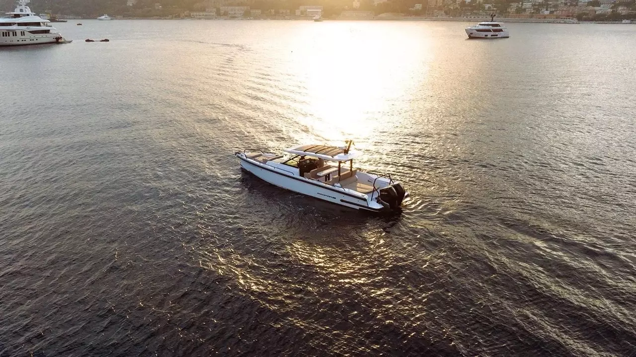 Boatcrowd
