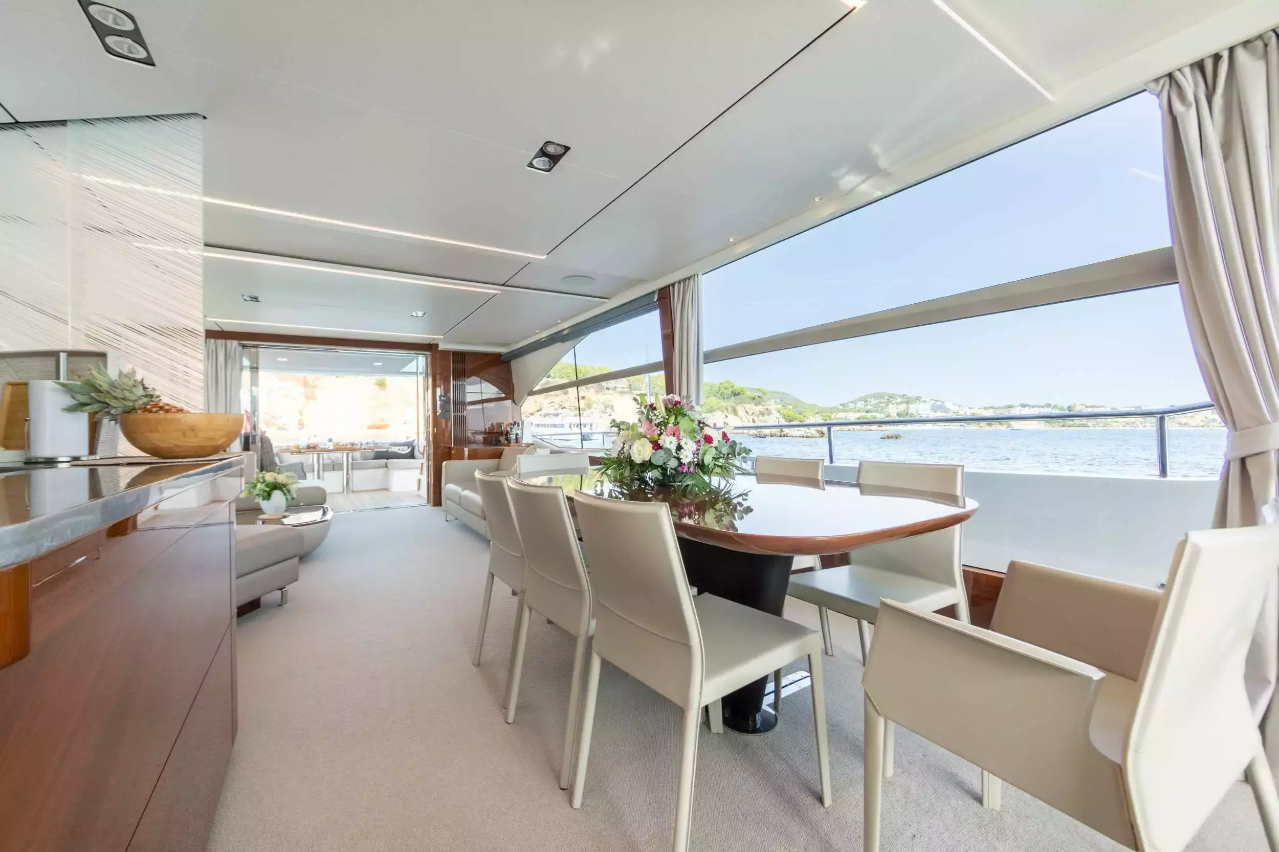 Mio Barco by Princess - Special Offer for a private Motor Yacht Charter in Mallorca with a crew
