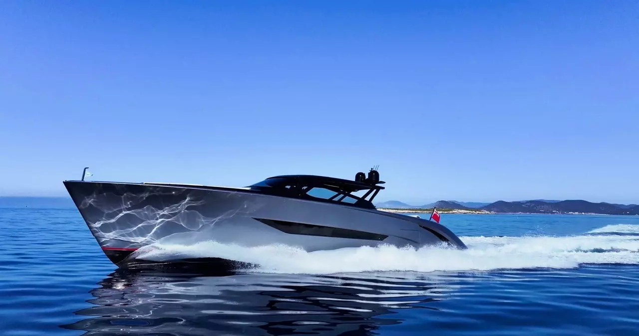 Chica Brava by Wajer - Special Offer for a private Power Boat Charter in Marbella with a crew