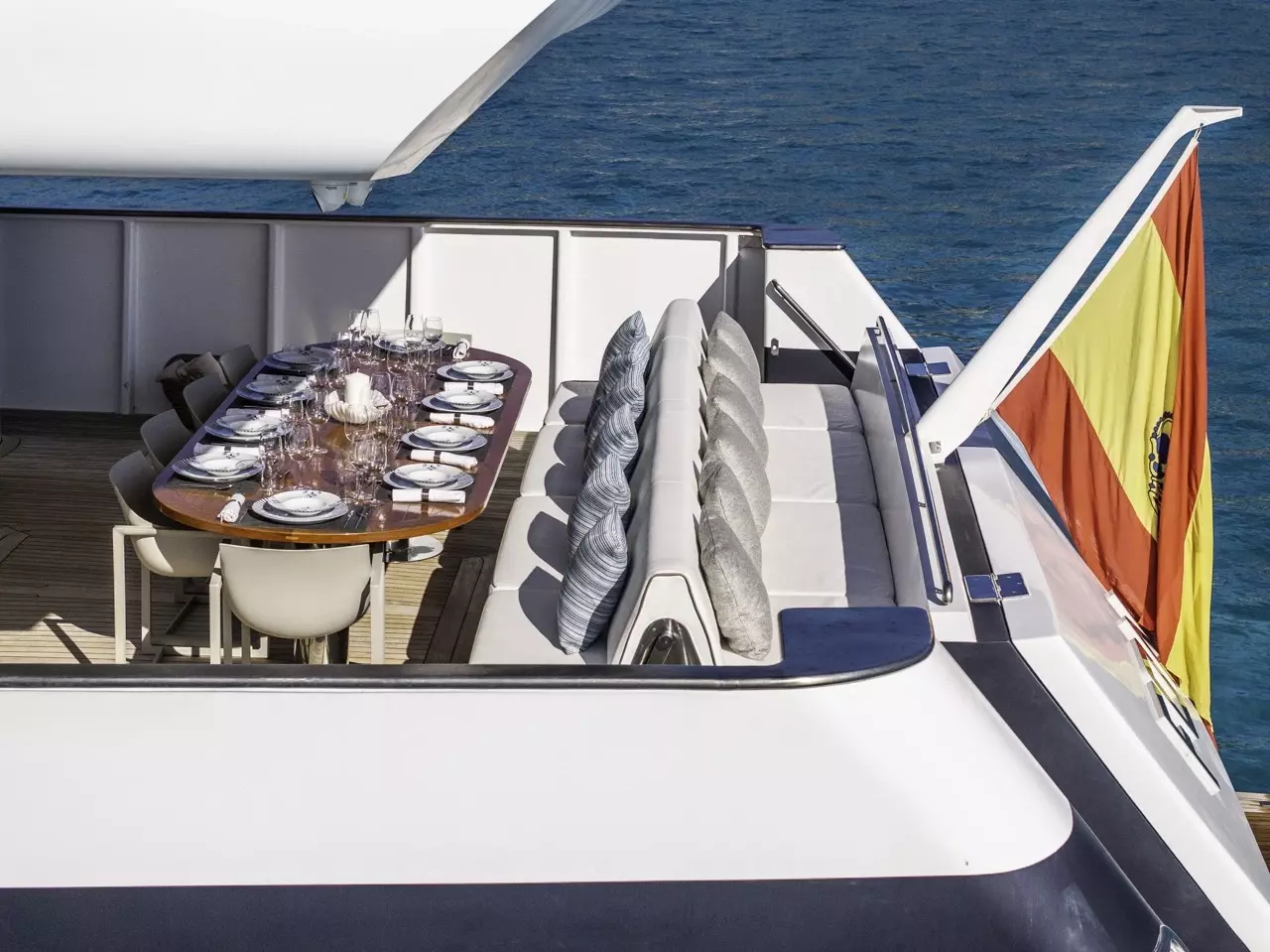 Boatcrowd