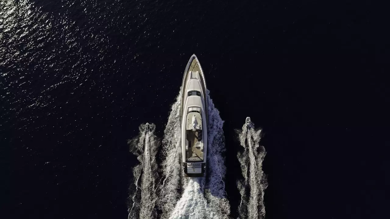 Boatcrowd