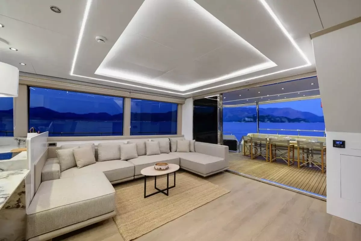Boatcrowd