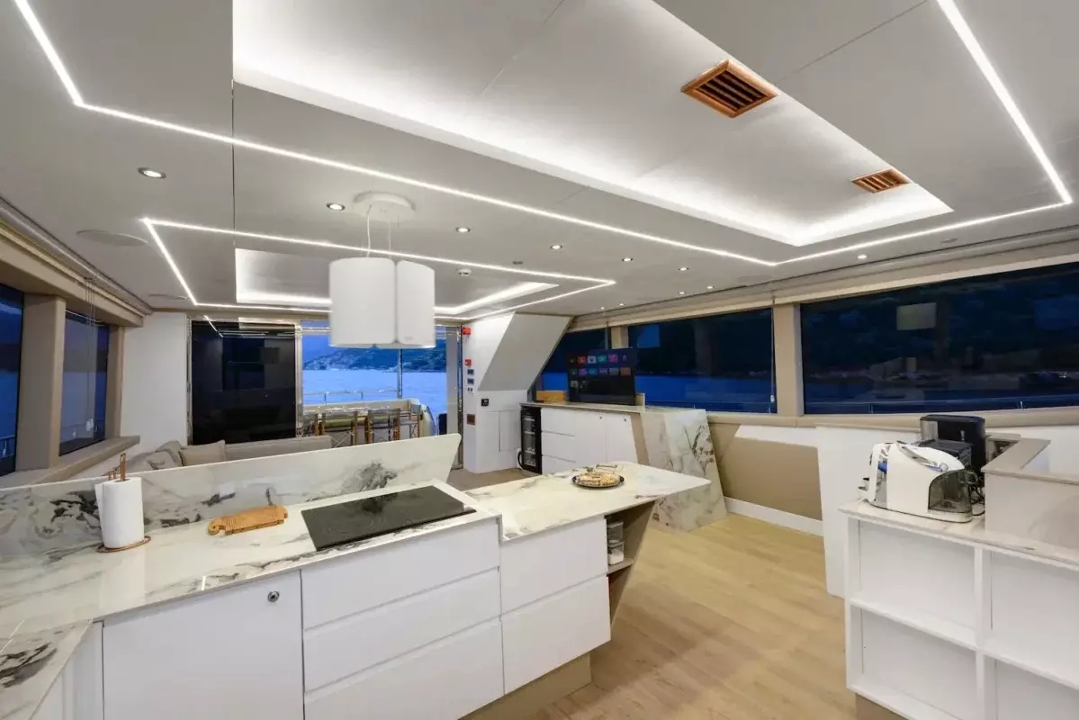 Tanway by Custom Made - Special Offer for a private Motor Yacht Charter in Marmaris with a crew
