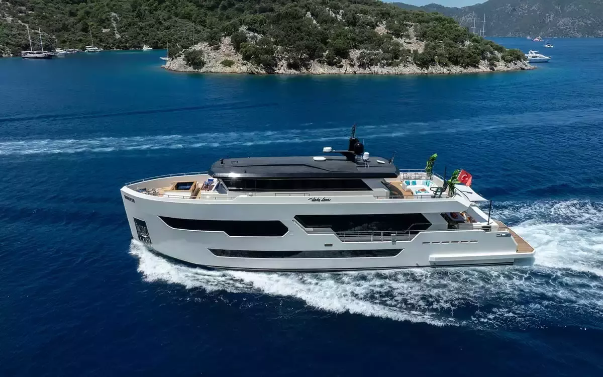 Lady Luna by KRC Yachting – Private Superyacht Charter in Salamis – Special Offer at Boatcrowd