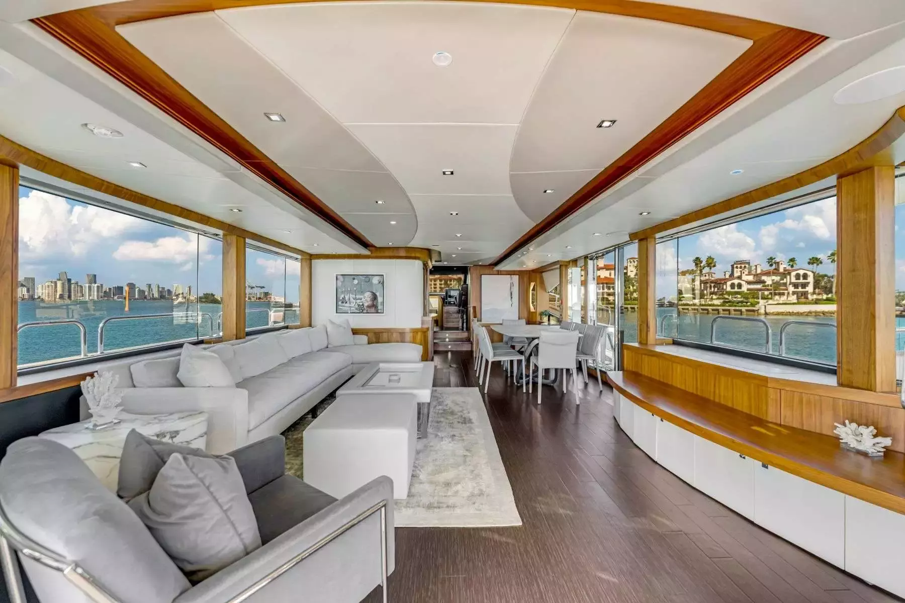 Boatcrowd