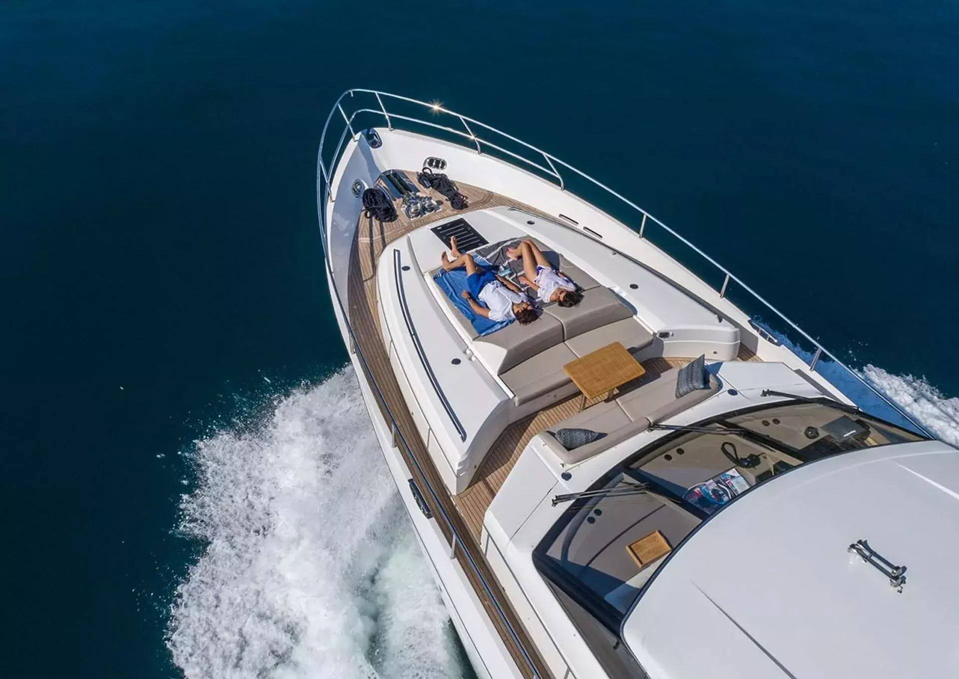 Boatcrowd