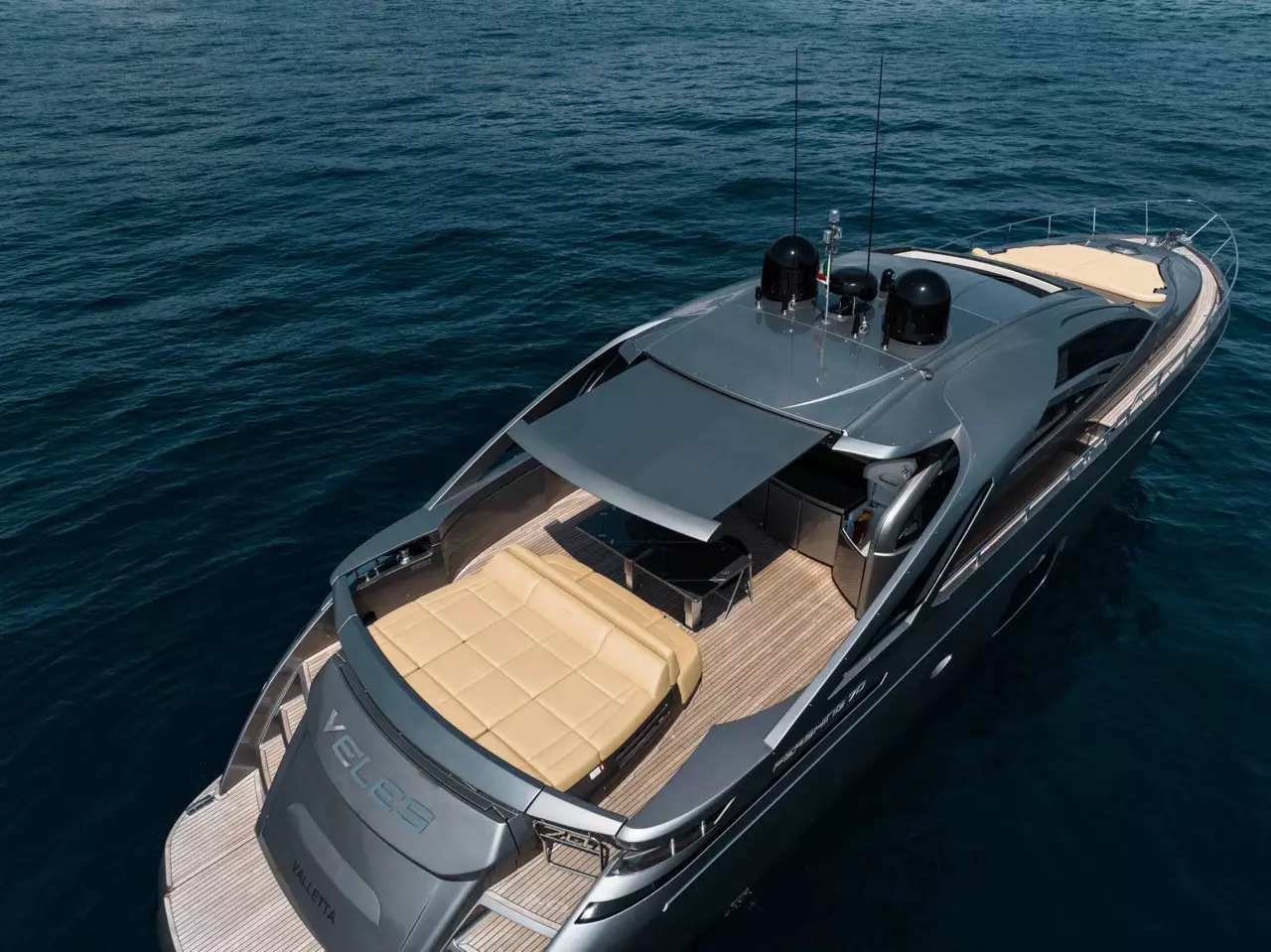 Boatcrowd