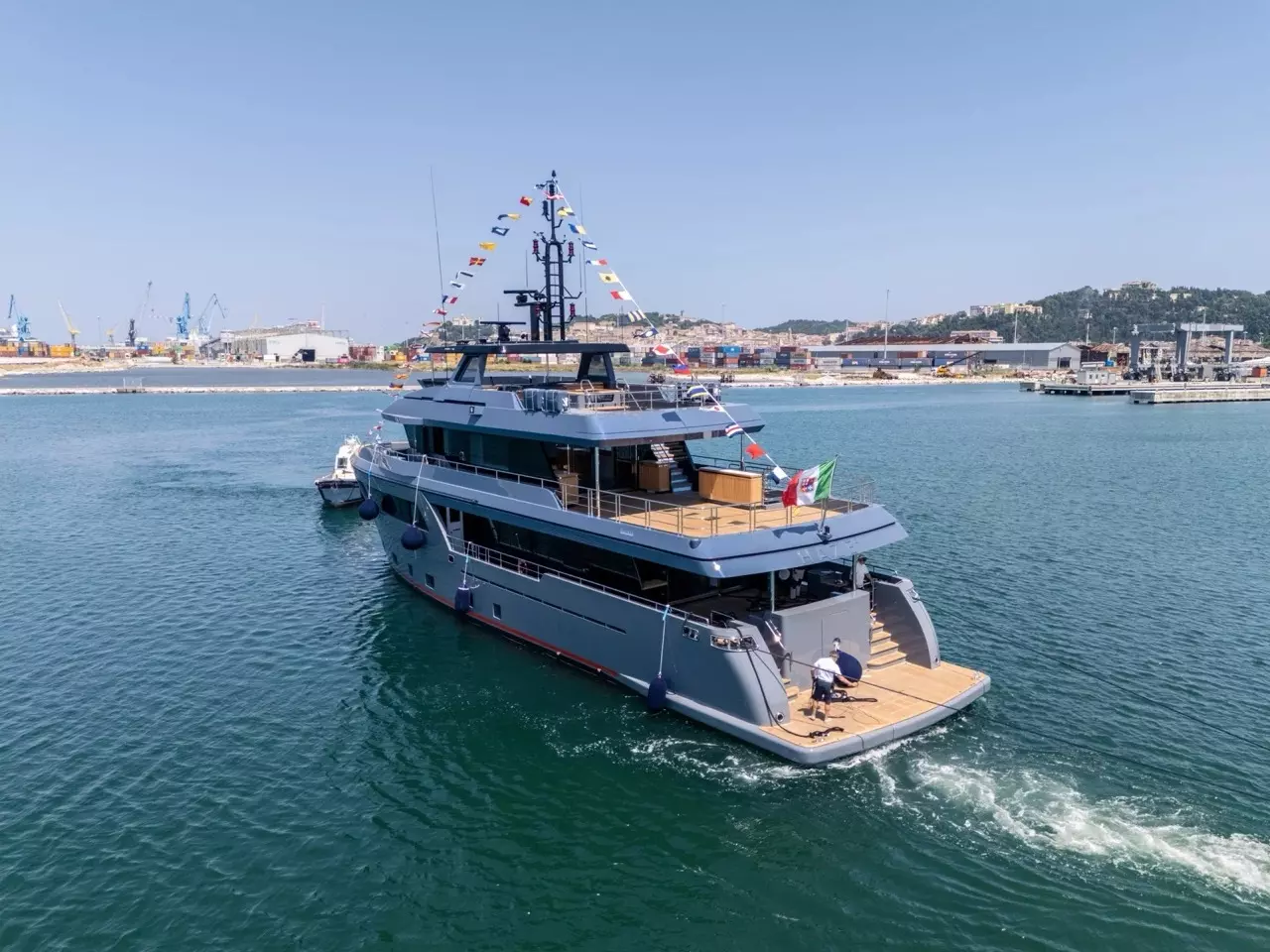 Boatcrowd
